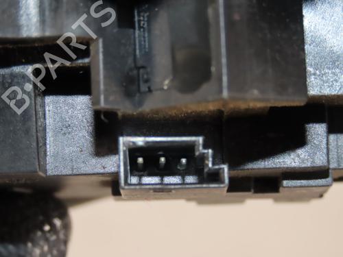 Used Tailgate lock Tailgate lock MERCEDES-BENZ B-CLASS Sports Tourer (W245) B 200 CDI (245.208) (140 hp) 30606071 30606071