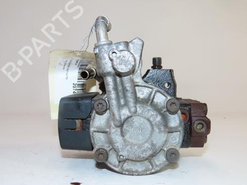 Used Injection pump Injection pump VW GOLF VI (5K1) 1.6 TDI (105 hp) 35797077 35797077