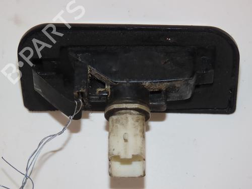 Éclairage de plaque d'immatriculation Éclairage de plaque d'immatriculation FIAT SCUDO Van (270_, 272_) 2.0 D Multijet (120 hp) 34332812 34332812