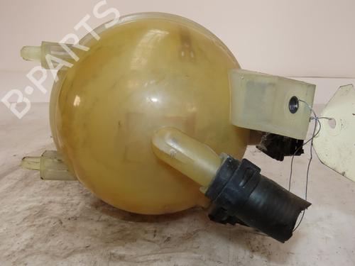 Used Expansion tank PEUGEOT 307 (3A/C) 1.4 HDi (68 hp) 19277988