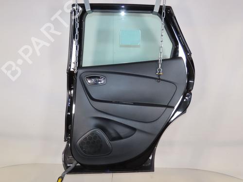 right-rear-door-renault-captur-i-j5_-h5_-2013-38276306 main image