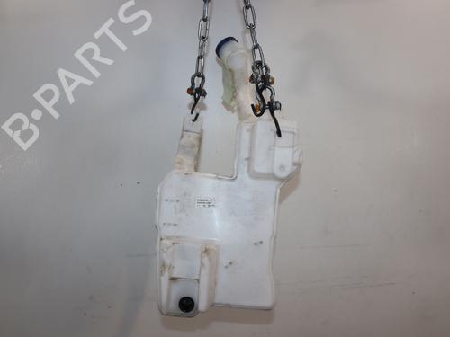 Used Windscreen washer tank Windscreen washer tank 38313969 38313969