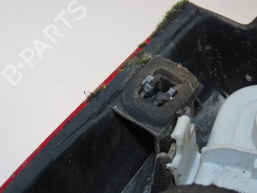 Used Right taillight Right taillight VW POLO IV (9N_, 9A_) 1.2 12V (64 hp) 32740456 32740456