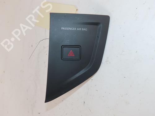 Warning switch VW POLO VI (AW1, BZ1, AE1) 1.0 | BP34710838I22 - Image 2