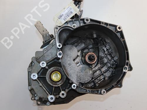 Gearkasse SAAB 9-3 Convertible (YS3F) 1.9 TiD | BP28445613M3