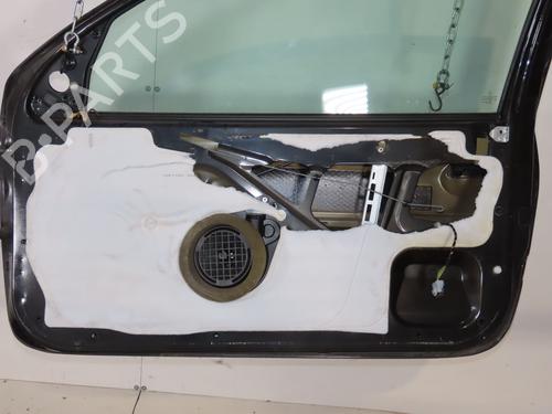 Used Right front door Right front door 38676696 38676696