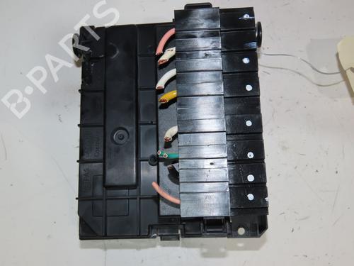 Fuse box PEUGEOT PARTNER Box Body/MPV 1.6 HDi / BlueHDi 75 | BP38055380E1 - Image 3