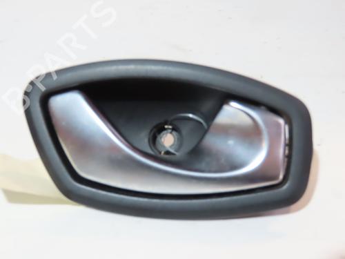Used Front right interior door handle RENAULT MEGANE III Hatchback (BZ0/1_, B3_) 1.5 dCi (86 hp) 17996288