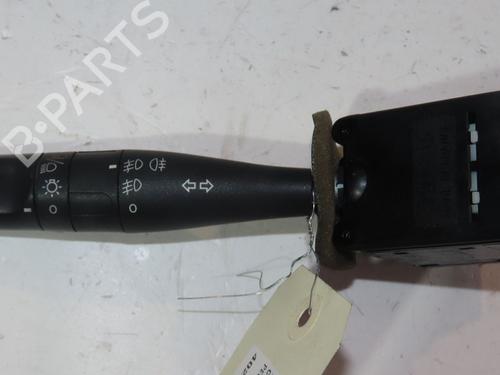 Used Headlight switch PEUGEOT 206 Hatchback (2A/C) 1.6 i (89 hp) 26014640