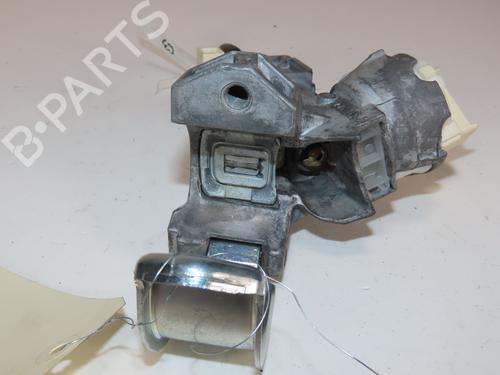 Used Ignition barrel TOYOTA YARIS (_P13_) 1.0 (KSP130_, KSP130) (69 hp) 31325376