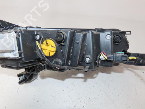 Used Left daytime light Left daytime light 36849783 36849783