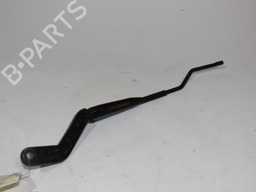 Front windshield wiper arm PEUGEOT 106 II (1A_, 1C_) 1.1 i | BP20653547C143 