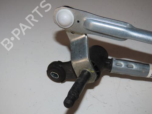 Front wiper motor RENAULT CLIO V (B7_) 1.6 E-TECH 145 (B7MU) | BP30955708M29