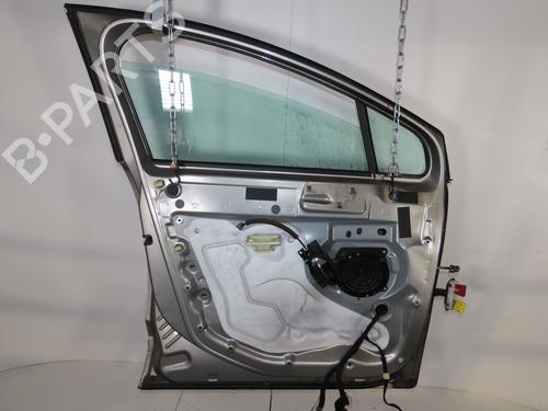 Left front door PEUGEOT 3008 I MPV (0U_) 2.0 HDi | BP32223946C2