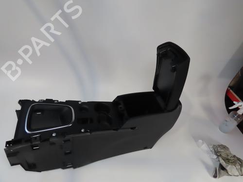 Used Middle console RENAULT KADJAR (HA_, HL_) 1.5 BLUE dCi 115 (HLA6) (116 hp) 17552634