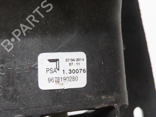 Gear lever PEUGEOT 208 I (CA_, CC_) 1.2 VTI 82 | BP9416195M90