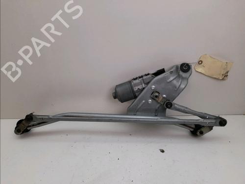 Used Front wiper motor DACIA SANDERO 1.2 16V LPG (75 hp) 11426711