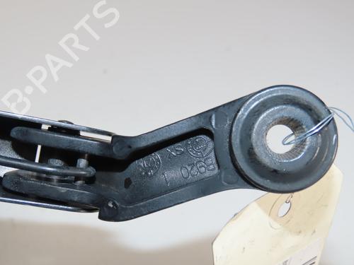 Used Front windshield wiper arm FIAT 500 (312_) 1.0 Mild Hybrid (312.AYD1B) (69 hp) 31843972