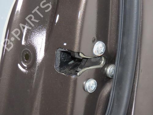 Used Right front door Right front door 38944353 38944353