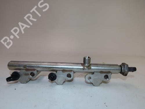 Used Injection rail Injection rail 36543901 36543901