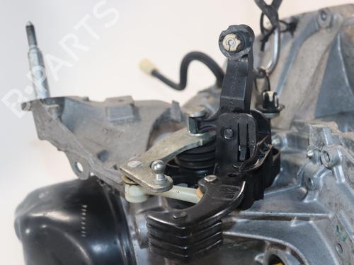 Cambio RENAULT CLIO IV (BH_) 1.5 dCi 75 (75 hp) 31325372