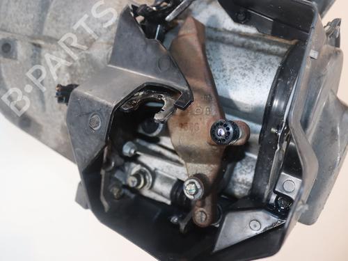 Używane Skrzynia biegów FORD KA+ III (UK, FK) 1.2 (70 hp) 32376894