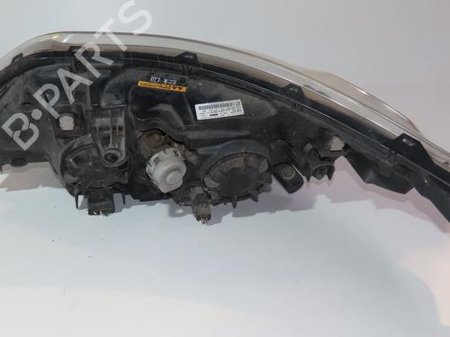 Right headlight RENAULT LATITUDE (L70_) 2.0 dCi 175 (L70Y, L734) | BP24966642C29