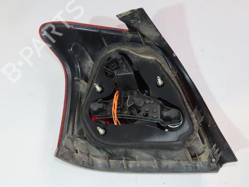 Used Right taillight TOYOTA AVENSIS (_T25_) 2.0 D-4D (ADT250_, ADT250R) (126 hp) 28285375