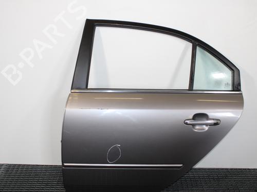 Porta posteriore sinistra HYUNDAI SONATA V (NF) 2.0 CRDi (140 hp) 13357318