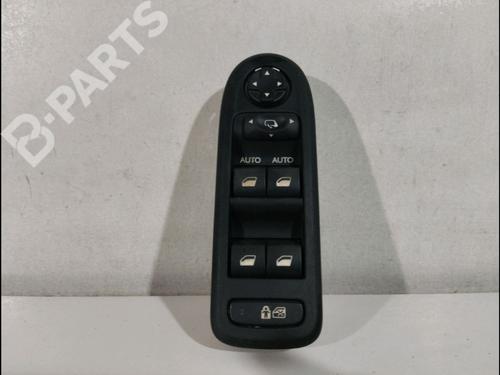 left-front-window-switch-citroen-c3-ii-sc_-16-hdi-6490az-2009-11194159 main image