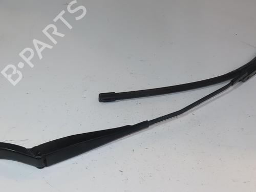 Front windshield wiper arm PEUGEOT 208 I (CA_, CC_) 1.6 HDi / BlueHDi 75 | BP28105613C143 