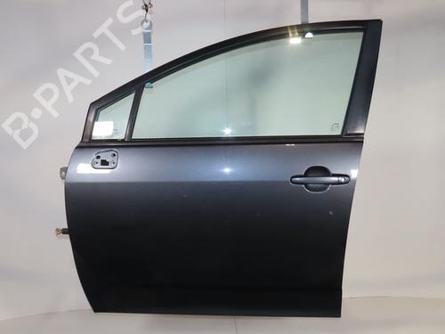 Used Left front door TOYOTA COROLLA Verso (ZER_, ZZE12_, R1_) 2.2 D-4D (AUR10_, AUR10R) (136 hp) 23162933