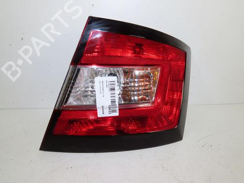 Right taillight SKODA FABIA III (NJ3) 1.0 TSI (95 hp) 16860052