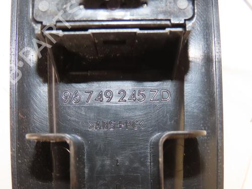 Left front window switch PEUGEOT 208 I (CA_, CC_) 1.2 VTI 82 | BP36485679I27 - Image 3