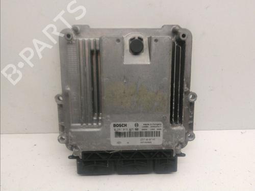 Used Engine control unit (ECU) Engine control unit (ECU) RENAULT SCÉNIC III (JZ0/1_) 1.6 dCi (JZ00, JZ12) (130 hp) 15577640 15577640