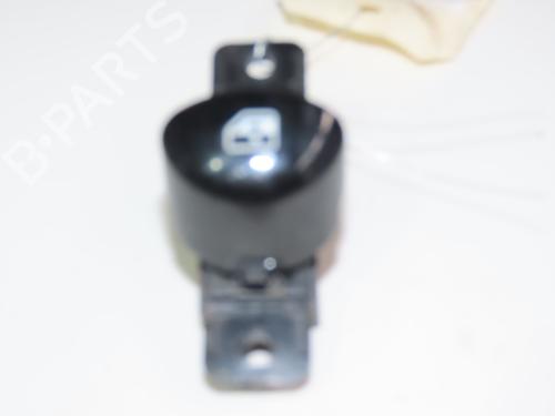 Used Left front window switch FIAT 500 (312_) 1.2 (312AXA1A) (69 hp) 18125035