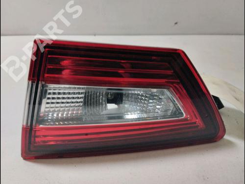 right-tailgate-light-renault-clio-iv-bh_-15-dci-90-2012-2013-2014-2015-2016-2017-2018-2019-2020-2021-10769837 main image