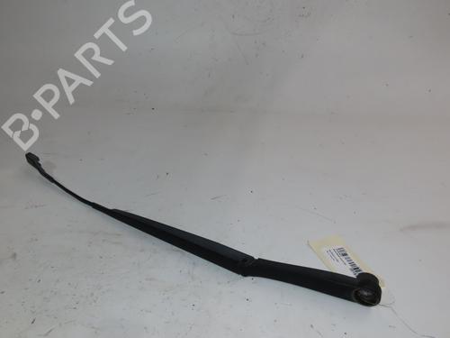 Used Front windshield wiper arm KIA VENGA (YN) 1.6 CRDi 115 (116 hp) 18664312