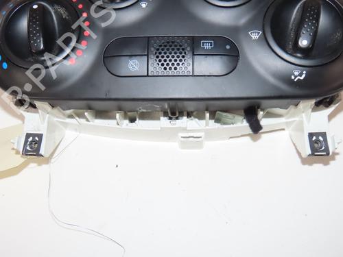 Climate control FIAT 500 (312_) 0.9 (312AXG1A, 312.AXG11) | BP33808610I5 - Image 2
