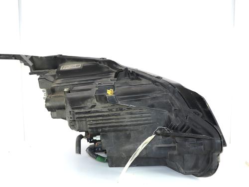 Phare gauche Phare gauche PEUGEOT 3008 II SUV (MC_, MR_, MJ_, M4_) 1.5 BlueHDi 130 (131 hp) 35747042 35747042