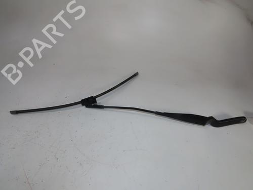 Used Front windshield wiper arm FORD FOCUS C-MAX (DM2) 2.0 TDCi (133 hp) 19250355