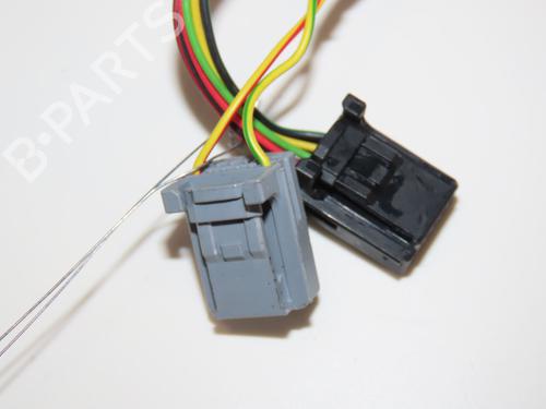 Bakspejl venstre RENAULT MEGANE IV Hatchback (B9A/M/N_) 1.5 dCi 90 (B9A1) (90 hp) 31605650