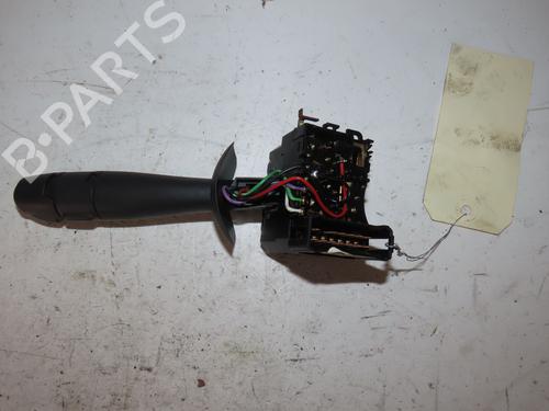 Used Headlight switch RENAULT TWINGO II (CN0_) 1.2 16V (CN04, CN0B) (75 hp) 29621768