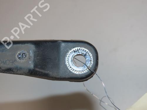 Vindspejlsviskerarm RENAULT CLIO II (BB_, CB_) 1.4 16V (B/CB0P, BB13) (98 hp) 30768076