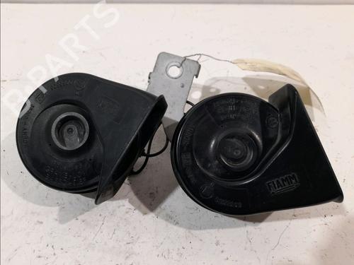 Used Horn RENAULT LAGUNA II (BG0/1_) 1.9 dCi (107 hp) 23159703