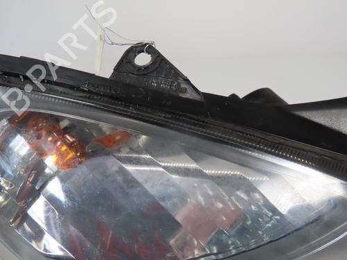 Used Right headlight Right headlight RENAULT CLIO II (BB_, CB_) 1.5 dCi (B/CB3M) (64 hp) 34427276 34427276
