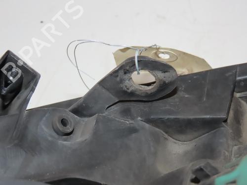 Used Right headlight RENAULT GRAND SCÉNIC II (JM0/1_) 1.9 dCi (JM14) (131 hp) 31179529