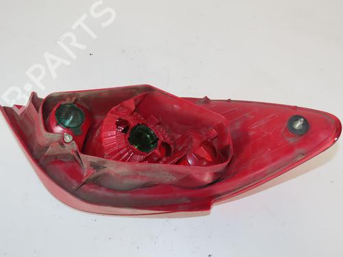 Høyre baklys PEUGEOT 307 (3A/C) 1.6 16V (109 hp) 29819236