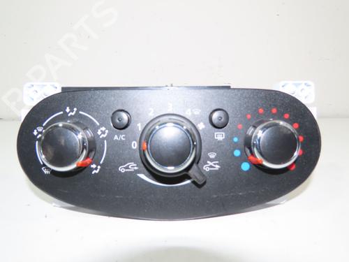 Used Climate control DACIA SANDERO II TCe 90 (B8M1, B8MA, B8AC) (90 hp) 16146802