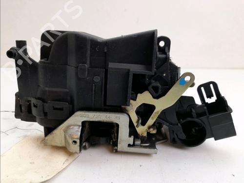 Used Front right lock MERCEDES-BENZ E-CLASS (W210) E 290 Turbo-D (210.017) (129 hp) 16278311